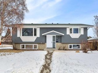 198 W Silver Brook Rd NW, Calgary, AB T3B 3J1