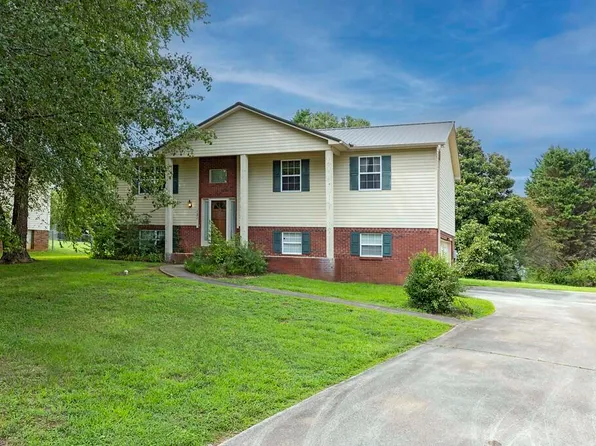 131 Cody St NW, Cleveland, TN 37312