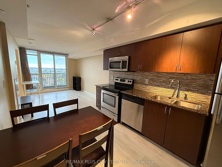 800 Lawrence Ave W #1421 — Photo 7