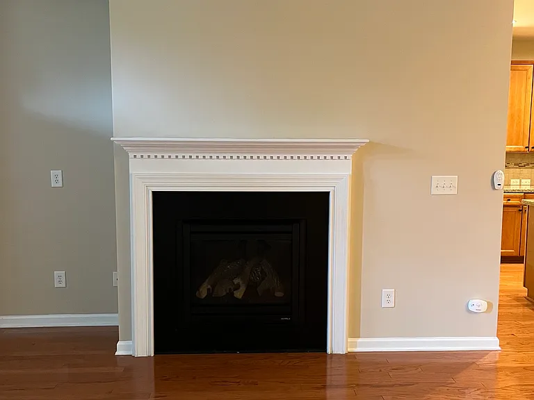 1066 Kingston Grove Dr — Photo 6