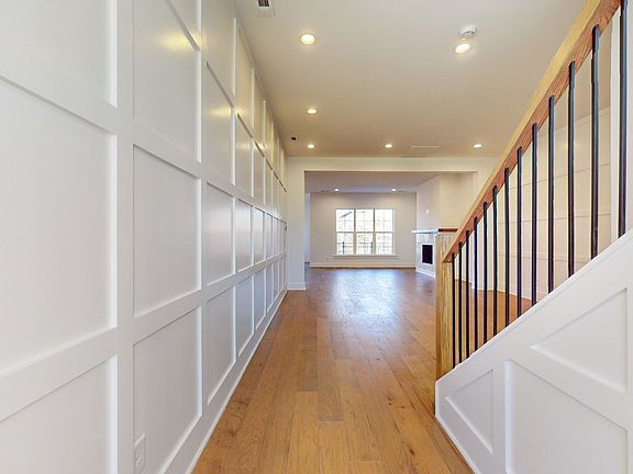5th image of 108 Shadow Springs Dr #108