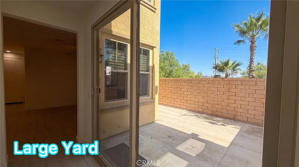 3 bed, 2.5 bath, 1749 sqft, $4,000 — Photo 4