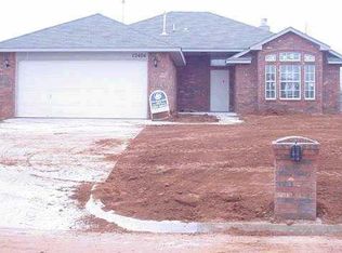 12404 SW 12th St, Yukon, OK 73099