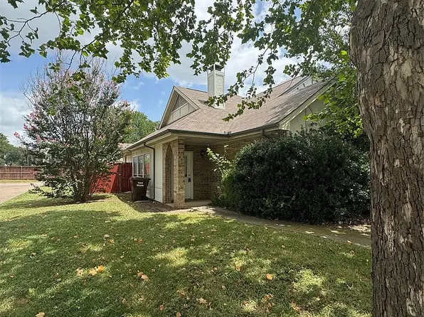 201 E Windsor Dr, Denton, TX 76209