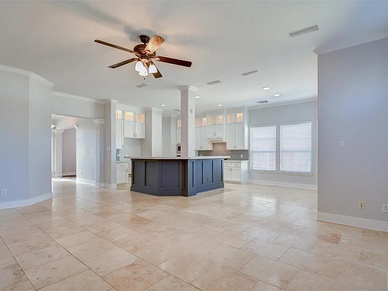 214 Spring Lakes Hvn — Photo 13
