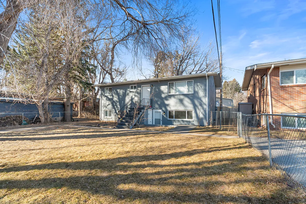 Building Photo - 1112 Gard Pl #2