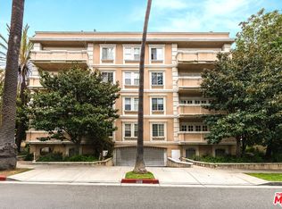 120 S Palm Dr APT 301, Beverly Hills, CA 90212