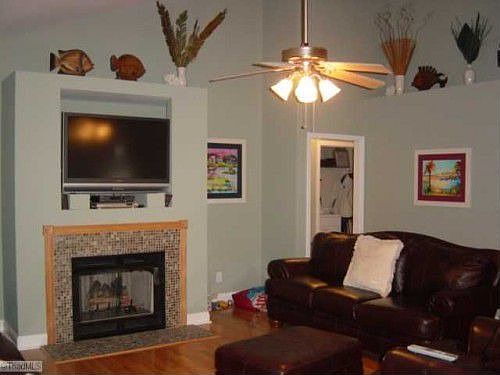 5th image of 5503 Sunberry Dr