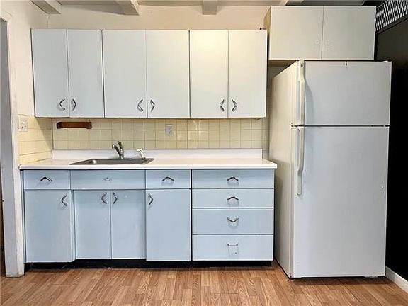 5th image of 513 Orchard Ln