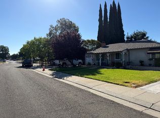 270 E Downs St, Stockton, CA 95204