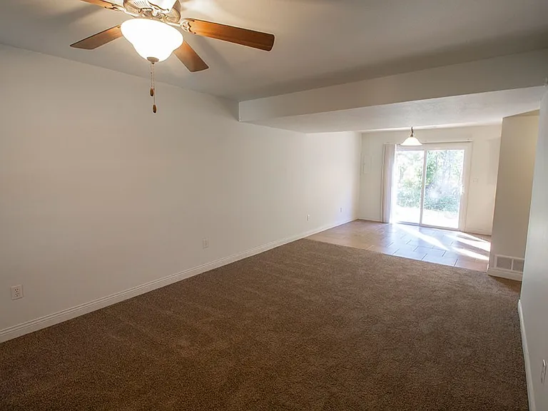 4612 Dehaven Dr — Photo 7