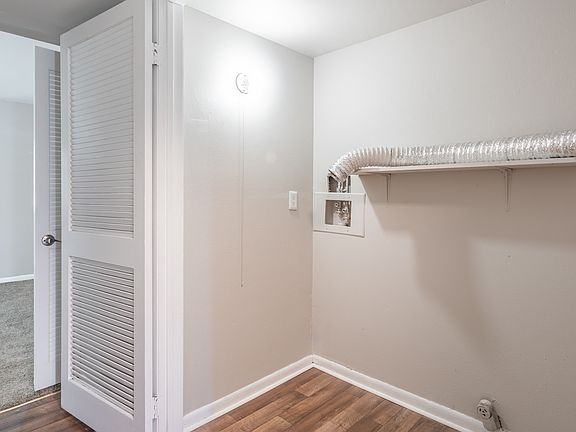 washer and dryer hookups