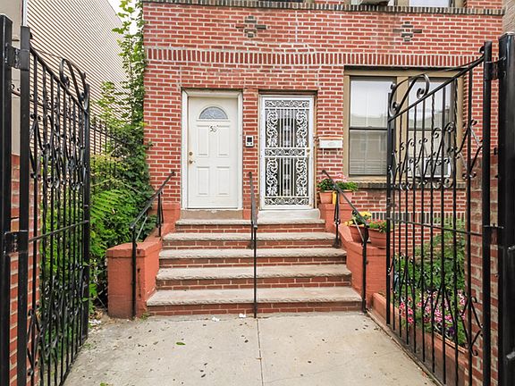 2nd image of 58 E 31st St