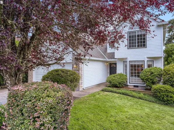13876 Provincial Hill Dr, Lake Oswego, OR 97035