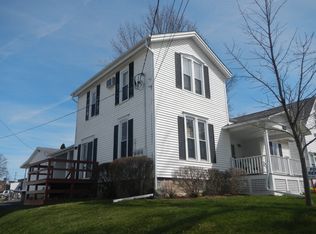104 N Ottawa St APT 2, Saint Johns, MI