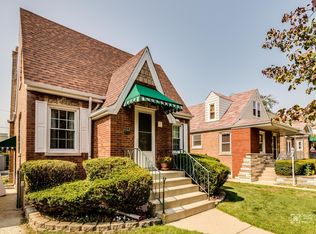 9328 S Francisco Ave, Evergreen Park, IL 60805