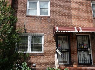 215-21 115th Ter, Queens, NY 11411