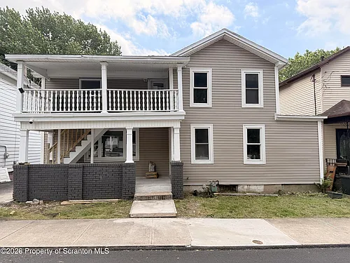 129-131 S Bromley Ave #FRONT Photo 1