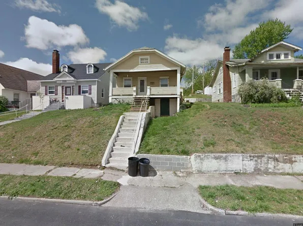 107 Magnolia Ave, Hannibal, MO 63401