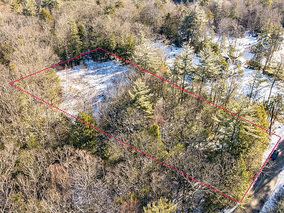 5th image of 108 Crooked Ledge Rd
