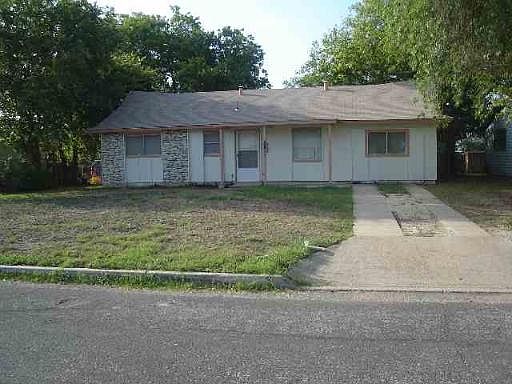 1st image of 4130 TAMARAK ST