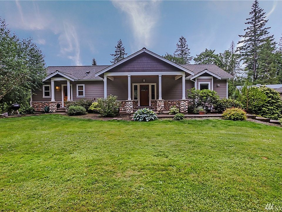 Welcome home!  Over 2 acres of paradise!