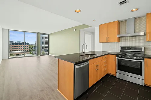 300 Bowie St #1208 Photo 1