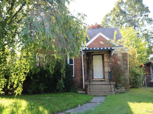 520 Buckingham Ave, Flint, MI 48507