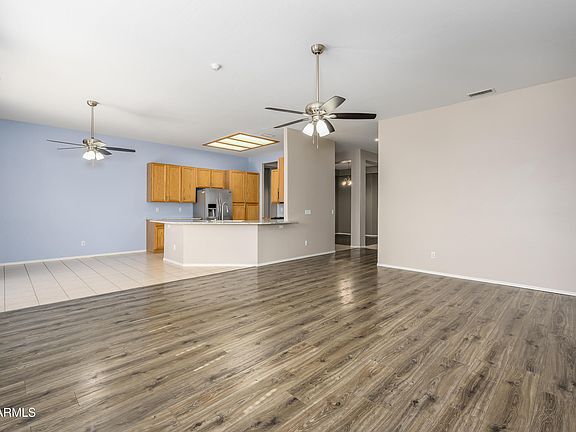 3rd image of 11195 W ALVARADO Road