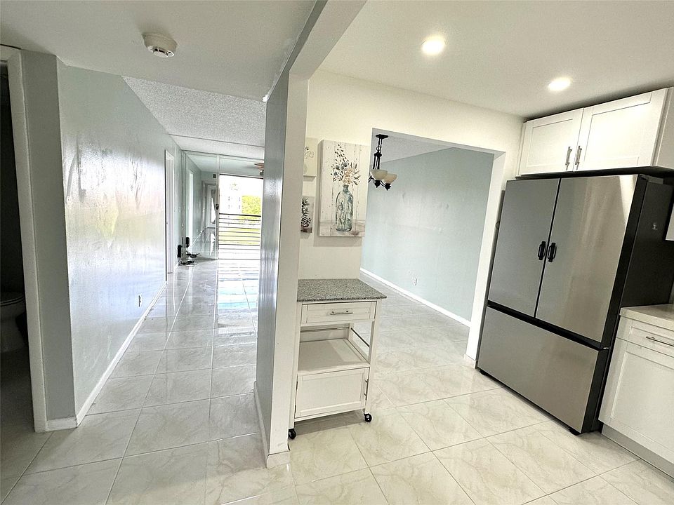 1st image of 10467 Sunrise Lakes Boulevard #407