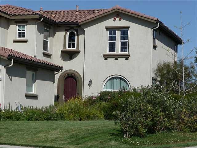2nd image of 5523 Alexandrine Ct