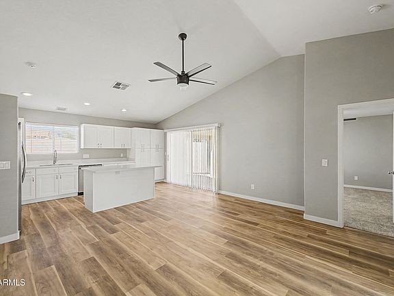 5th image of 3101 W ABRAHAM Lane