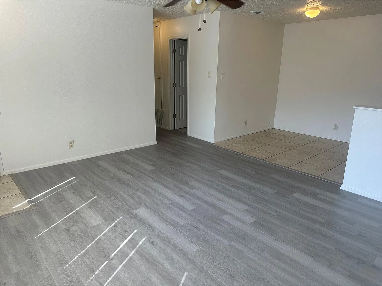 3 bed, 2.0 bath, 968 sqft, $1,395 — Photo 4