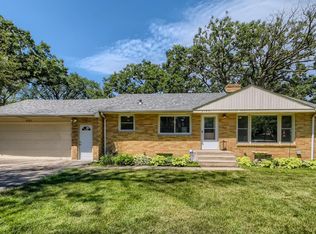2193 Desoto St, Saint Paul, MN 55117