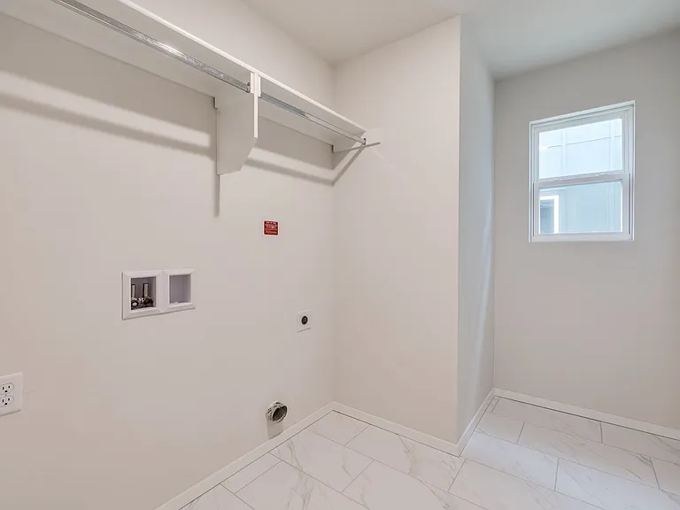 3422 E 153rd St S — Photo 26