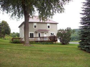 E4524 Kinnamin Rd, Reedsburg, WI 53959