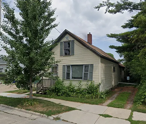 1211 Saint Clair St Photo 1