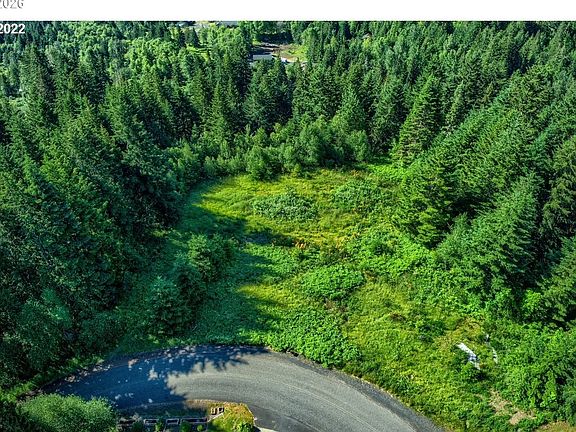 4th image of 281 Stewart Rd