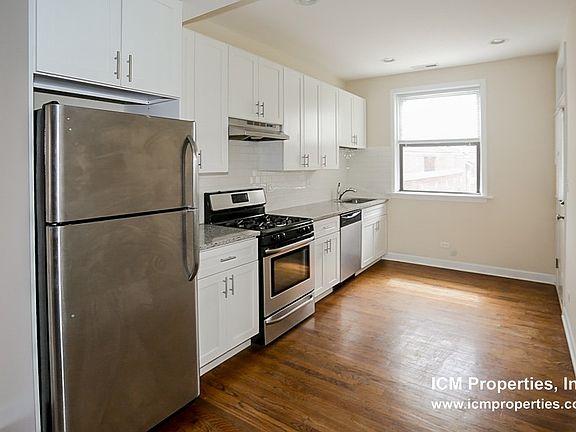 2nd image of 1830 W Leland Ave #3