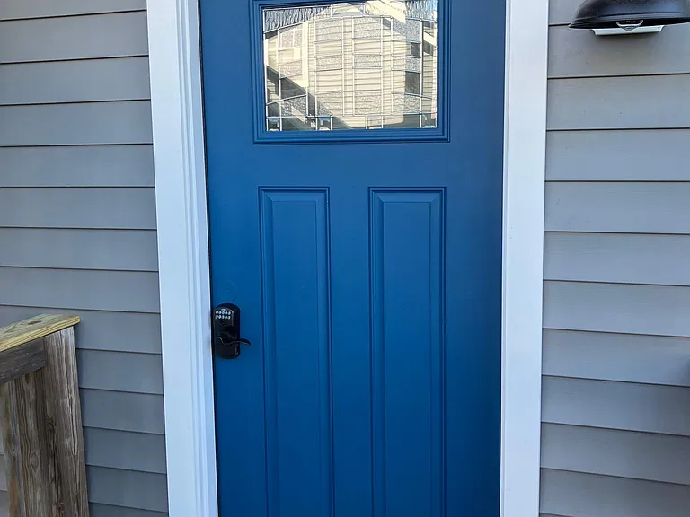 Private Entrance