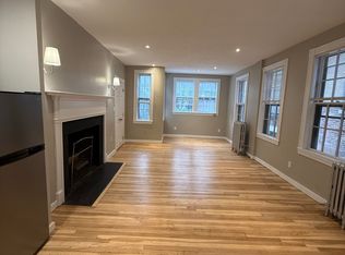 82 Phillips St #2, Boston, MA 02114