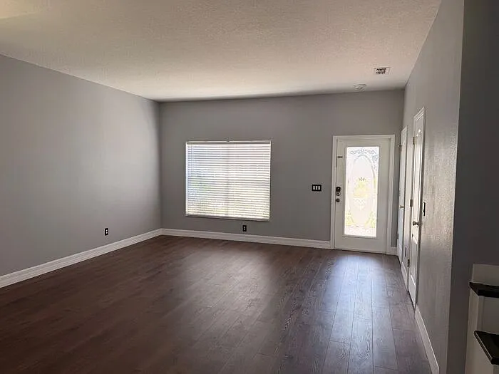 5768 Los Palma Vista Dr — Photo 3