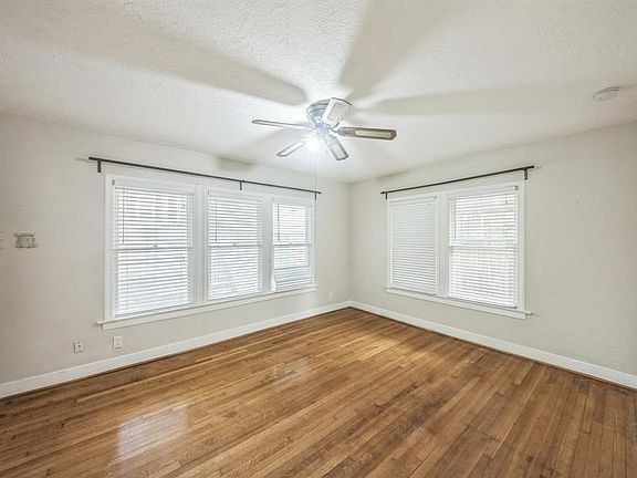 5th image of 2409 Arbor St