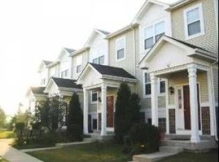 50 W Big Horn Dr, Hainesville, IL 60073