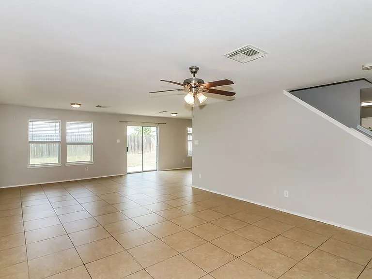 5006 Roth Forest Ln — Photo 5