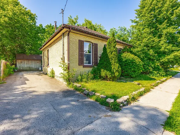973 Dame St, London, ON N5Z 1M5