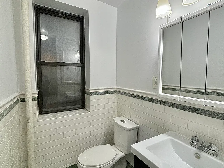 80 Fort Washington Ave #27 — Photo 6