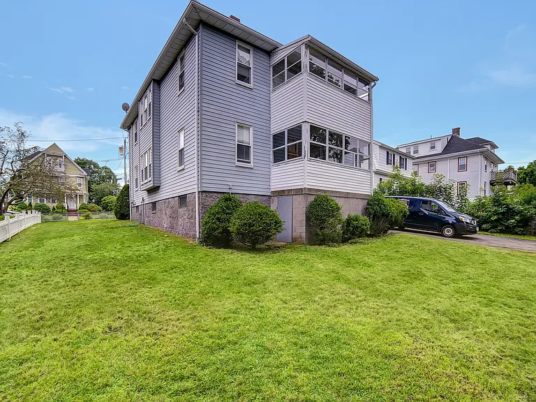 10 Bedford St #2 — Photo 16