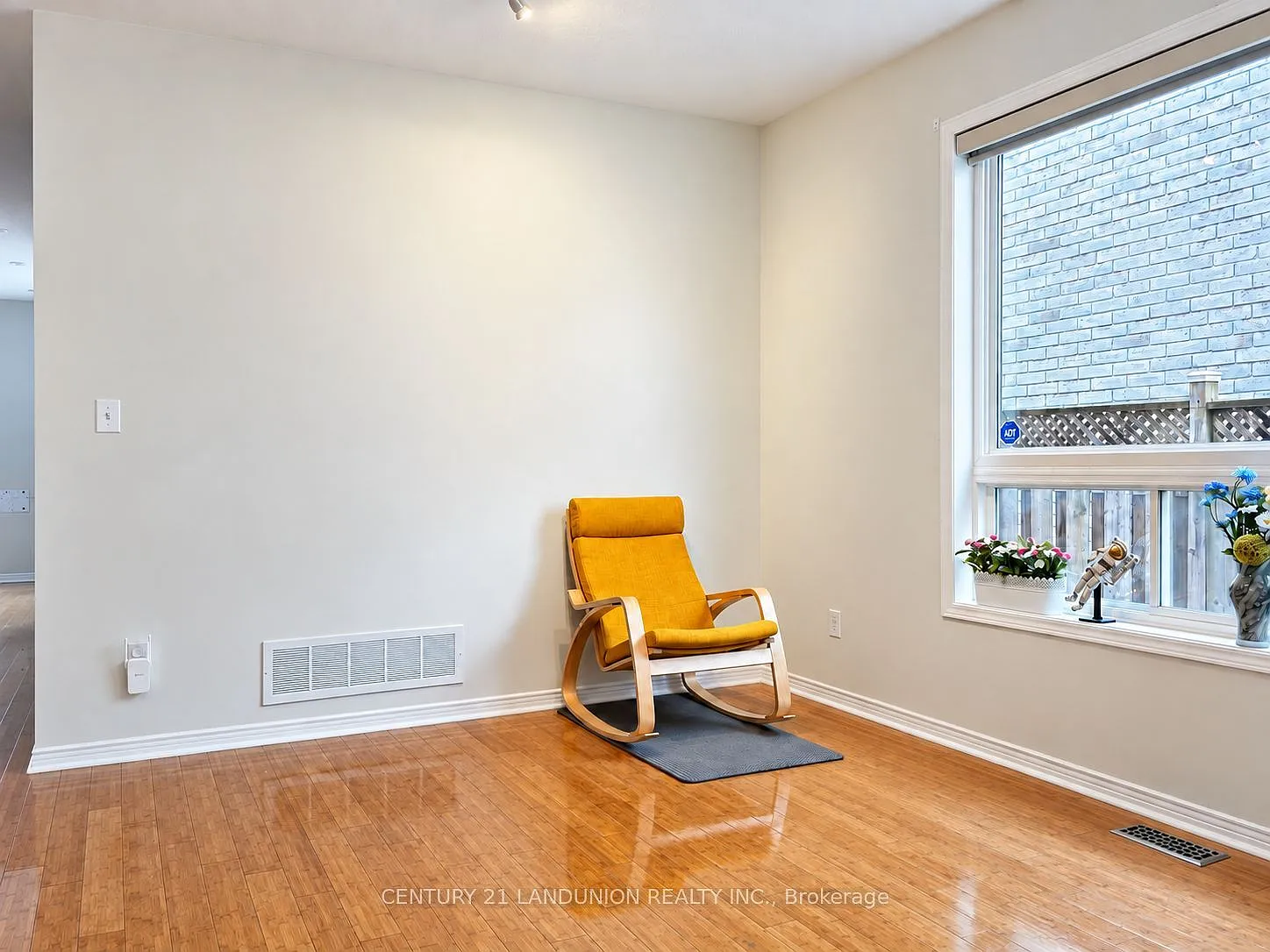 3 bed, $3,750 — Photo 3