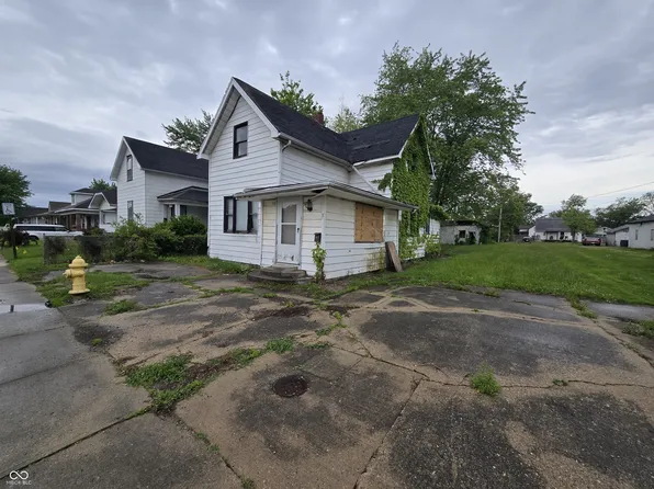 2703 Main St, Anderson, IN 46016